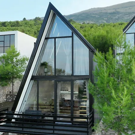 ヴィラ Lakeside *